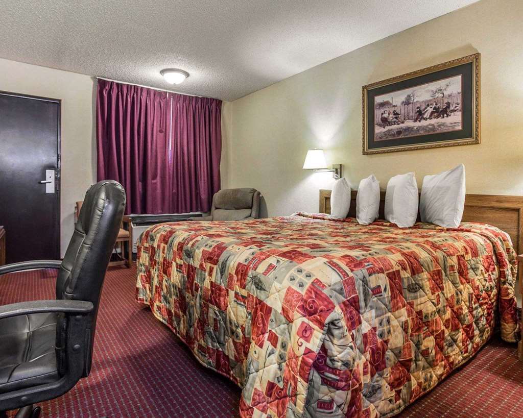 Econo Lodge Richburg Room photo