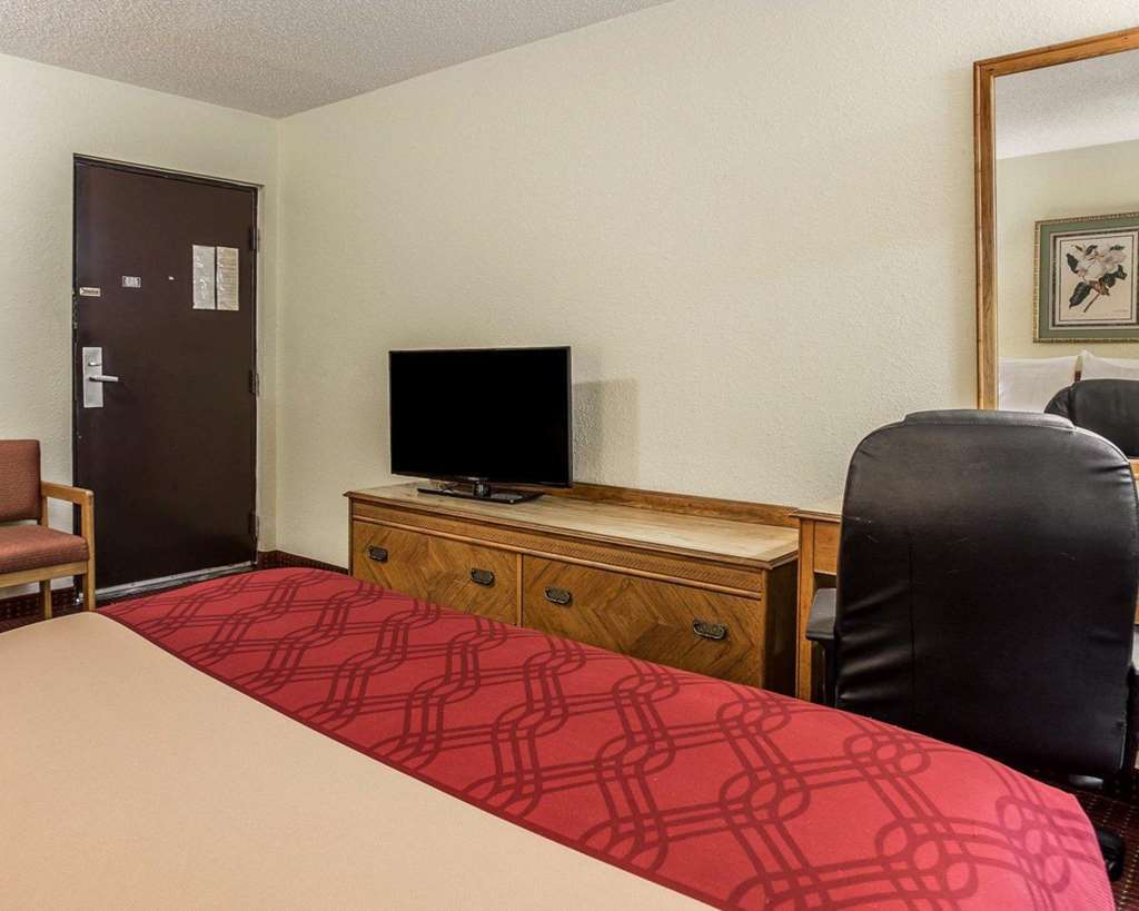 Econo Lodge Richburg Room photo
